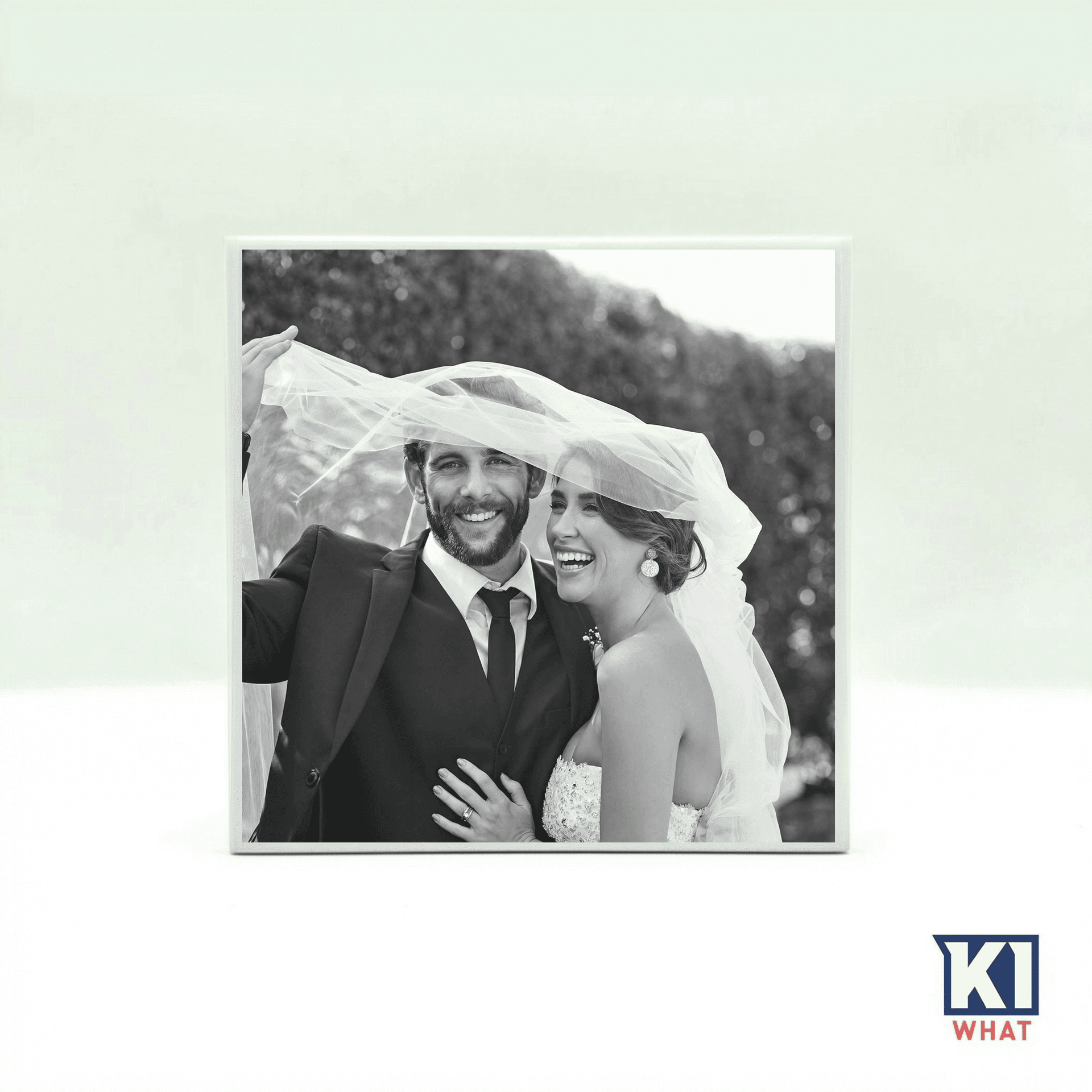 Black & White Photo Tile